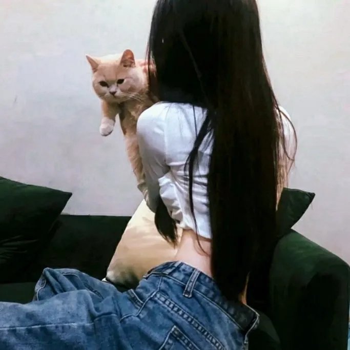 隔壁的房间