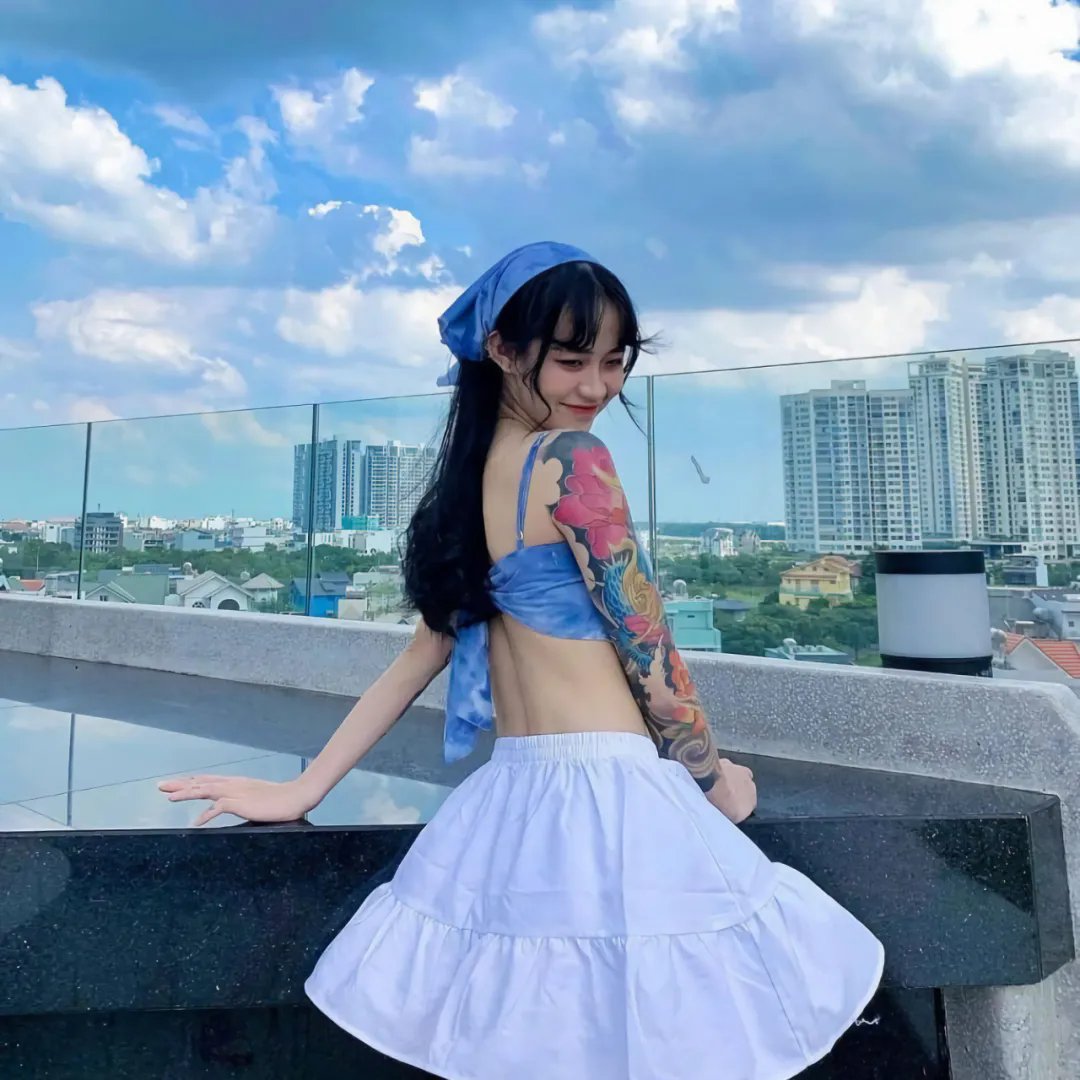 女人世上